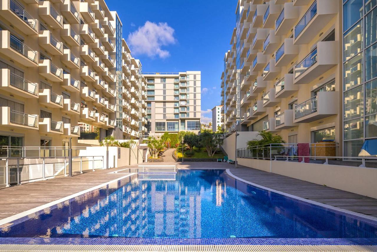 Appartement Blue Sky With Pool By Hr Madeira Funchal (Madeira)